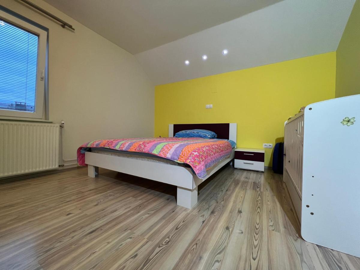 Mici'S Apartments Visoko  Экстерьер фото